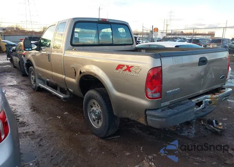 2005 Ford F-250 Lariat/Xl/Xlt z USA, uszkodzony, nr VIN 1FTSX21515EA89226